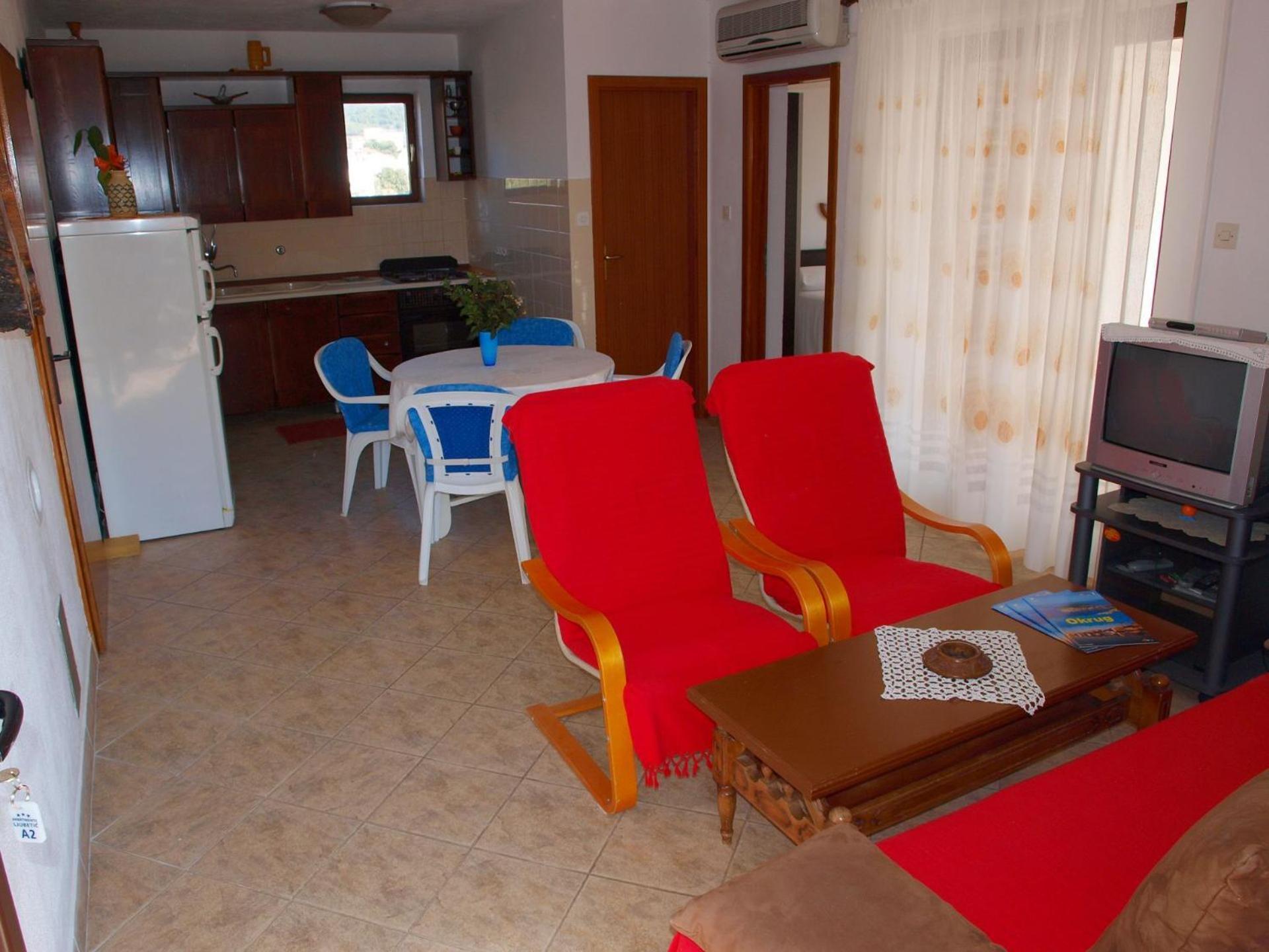 Mirja - 100m From The & Parking Trogir
