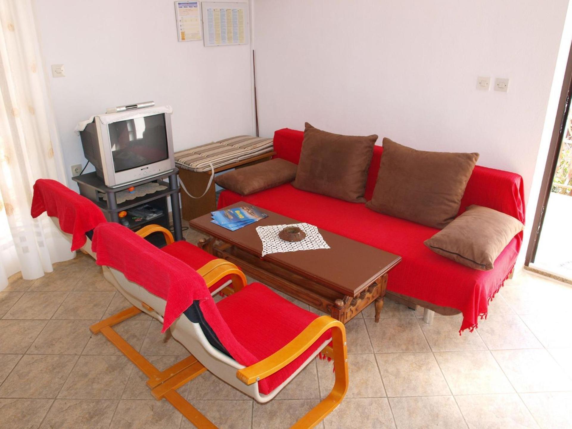 Mirja - 100m From The & Parking Apartment